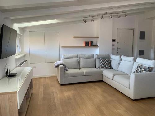 cairoli7novate-mansarda - Apartment - Novate Milanese