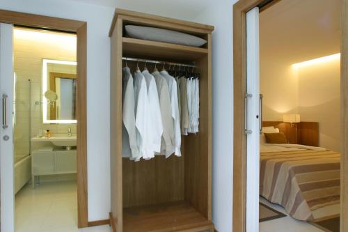 Rota Suites - image 3
