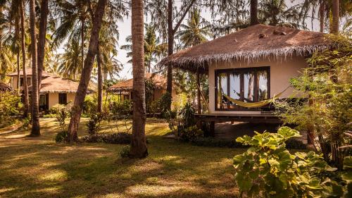 Front Garden Bungalow  image 7
