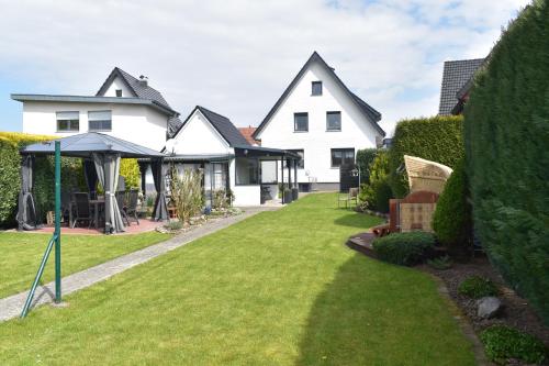 Exterior view, FeWo am Naturschutzgebiet, wohnen wie zuhause in Hiddenhausen