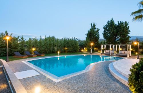 Gregory's luxury villa in Chania-70m2 pool-2000m2 garden and plot