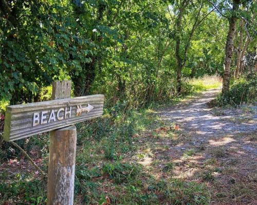 Merlin Farm Cottages short walk to Mawgan Porth Beach and central location in Cornwall