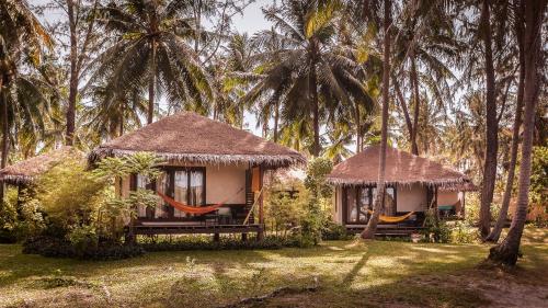 Front Garden Bungalow  image 5
