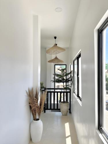 NEW Modern Suite near Airport & Beach in Cebu
