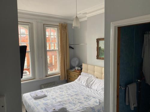 Oakley Hotel - image 12