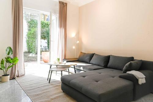 크레펠트 120qm Denkmal Apartment in Krefeld mit Stuck und Garten - BEUYS Apartments - Krefeld 4성급 싱글룸 스위트룸