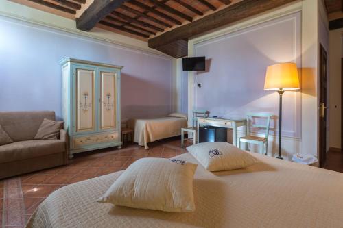 Hotel Villa Cheli - image 2