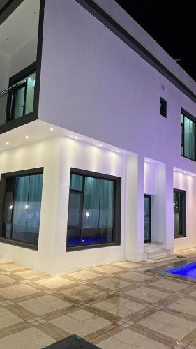 استراحة المرجانalmarjan chalet in Tiwi