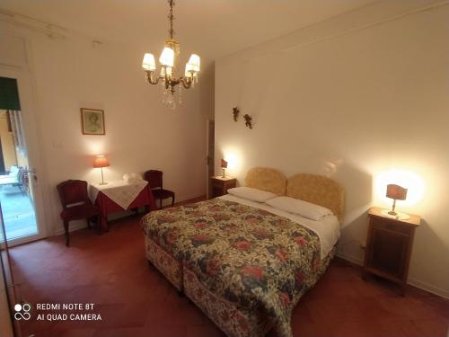 Casa Gialla Room Type - Double or Twin Room with Balcony With Shared Bathroom