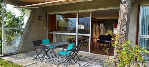 Terrasse, jardin,, Appartement 80m², vue montagne, wifi, bureau