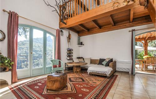 Belle Maison En Pleine Nature in L'Escaillon