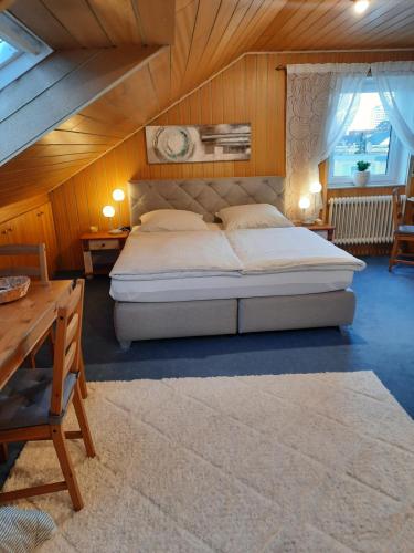 Privatzimmer in Augsburg-Haunstetten