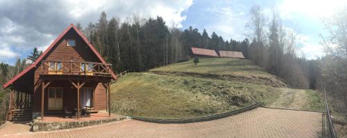 2 bedrooms, 5 beds
