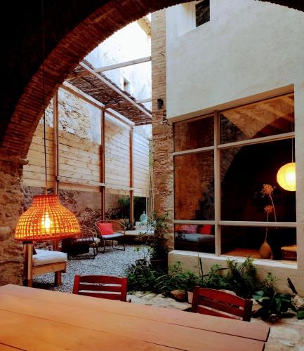 Létesítmények, CAN TANDO Restored catalan old barn to enjoy peaceful rural simplicity in San Jordi Desvalls