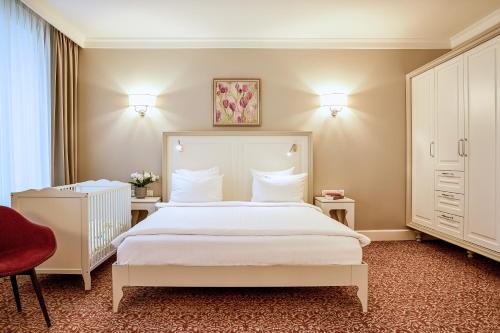 Ratonda Centrum Hotels - image 2