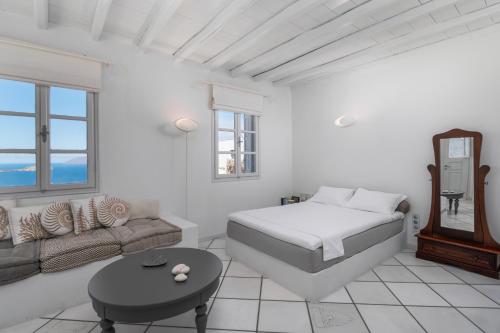 Archondoula Studios 5