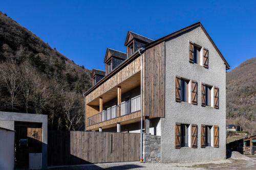 Ieeja, Gîte La lisière (Gite La lisiere) in Kadeaka