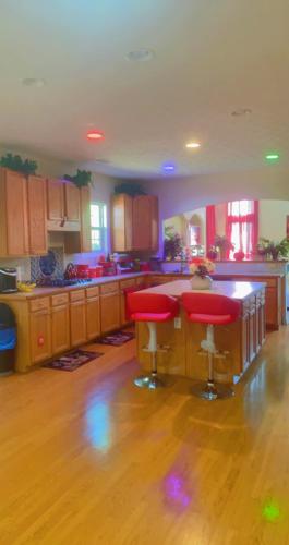 Neat family home near downtown Covington in Covington, USA