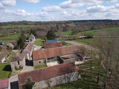 Domaine Des Tours Vauquelin chambre d'hôte Giel-Courteilles