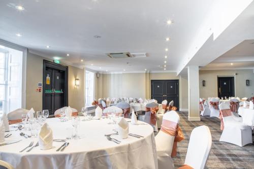 Sala bankietowa, Arnos Manor Hotel in Bristol