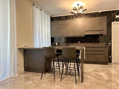 Magic Place Bergamo - Classy Apartment - City Center, Bergamo (photo 6)