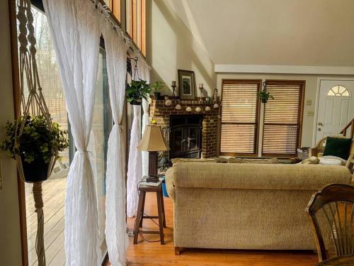 Chalet in The Woods in Hedgesville, USA