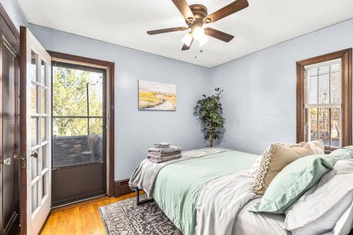 Charming 2 Family Duplex Home - Downtown Royal Oak in Royal Oak, USA