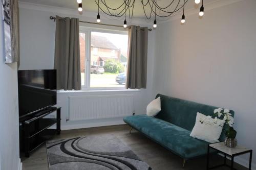 Lovely flat with Wi-Fi and free parking - Apartment - Reading