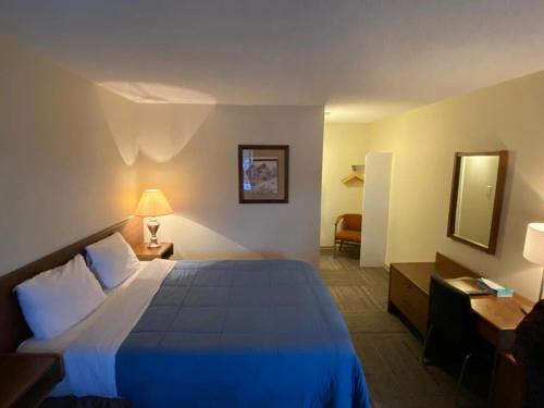 . Houston Motor Inn