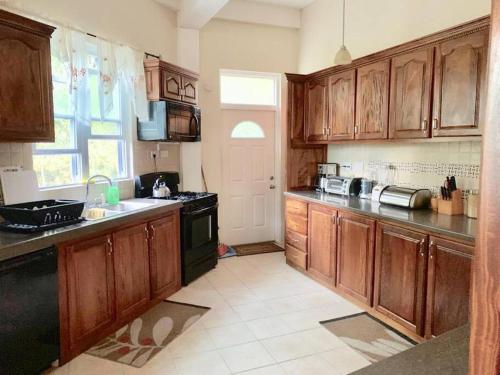 The Seclusive Mansion The Seclusive Mansion