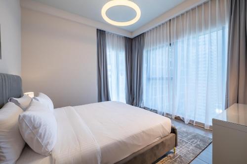 MBL I Modern 2 Bedroom Apartment in JLT - image 5