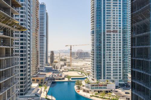 MBL I Modern 2 Bedroom Apartment in JLT - image 11