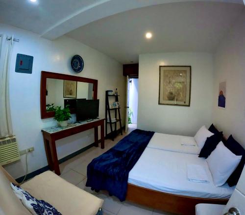 2 double beds, 1 sofa bed