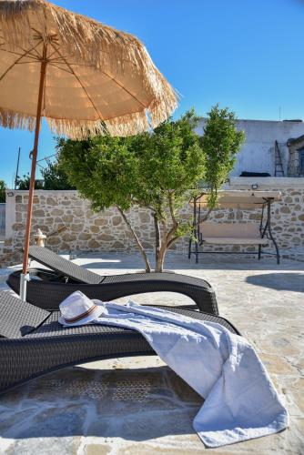 Four Season Tzoulakis Villa in Agia Varvara