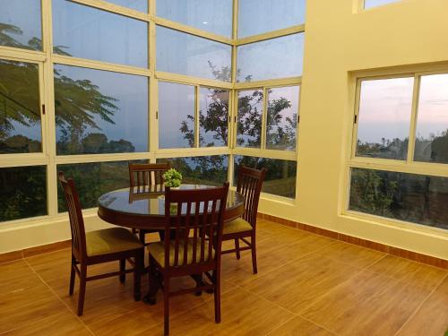 CLIFFVIEW RESORT, Yercaud (fotografie 8)