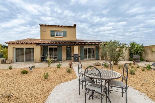 L'Oustau Di paire - Charmante maison pour 6 voyageurs - Location saisonnière - Châteaurenard