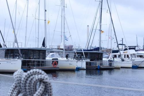 Hausboot Fjord Meeresbrise mit Dachterrasse in Flensburg