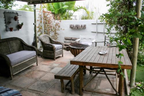 Cozy Corner Backpackers in Langebāna