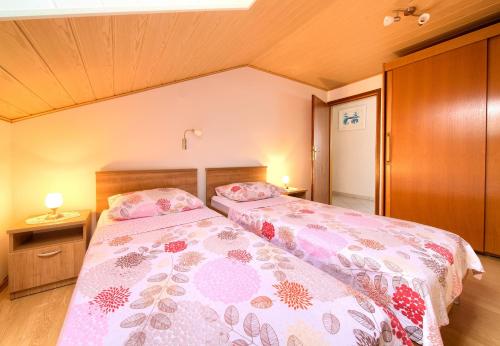 Apartment Mladen - image 7