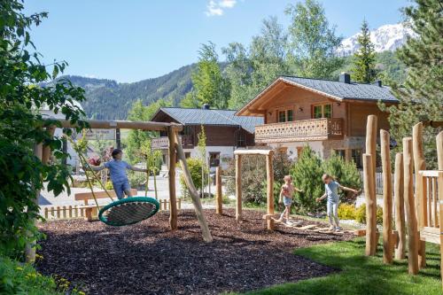 Exclusive Three-Bedroom Chalet with Terrace A image 10