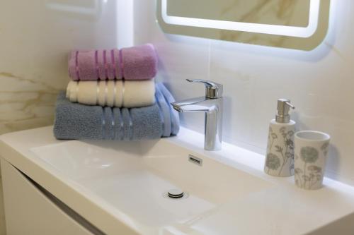 Apartment Mladen - image 4