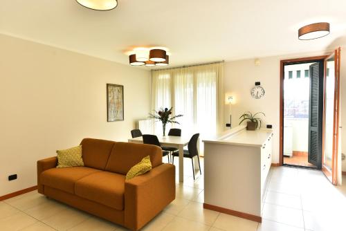  CaseOspitali - Masai Mara, elegante bilocale con ampio balcone in Cernusco sul Naviglio