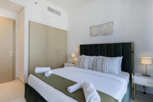 Allsopp & Allsopp - 2-Bedroom Apartment in Harbour Gate Dubai Creek Harbour - image 10