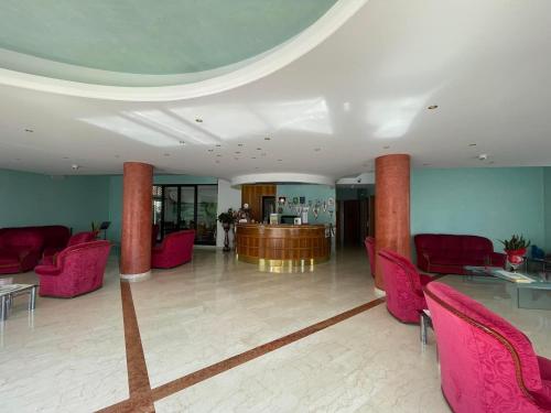 克里斯蒂娜酒店 (Hotel Cristina) in 基安恰诺泰尔梅