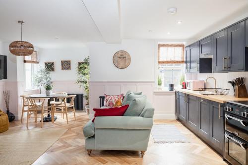 The Seelies - Luxury Aparthotel - By The House of Danu in Kingussie