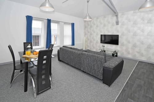 Smithfield Apartments - Executive apartments with gated parking in Stoke On Trent