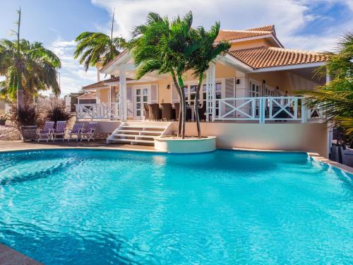 Villa Majestic - Villa with views of Spanish Bay