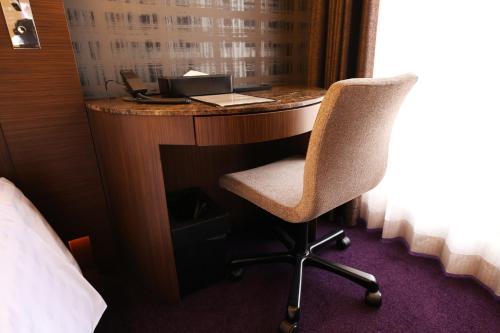 451606913 Richmond Hotel Premier Tokyo Schole