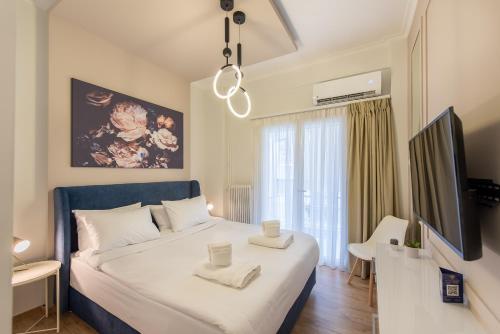 MEDLUXE COZY APARTMENT!, Athens