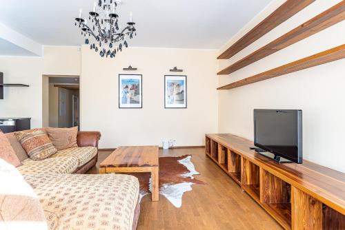 Old Town - Oleviste Apartment, Tallinn (photo 5)